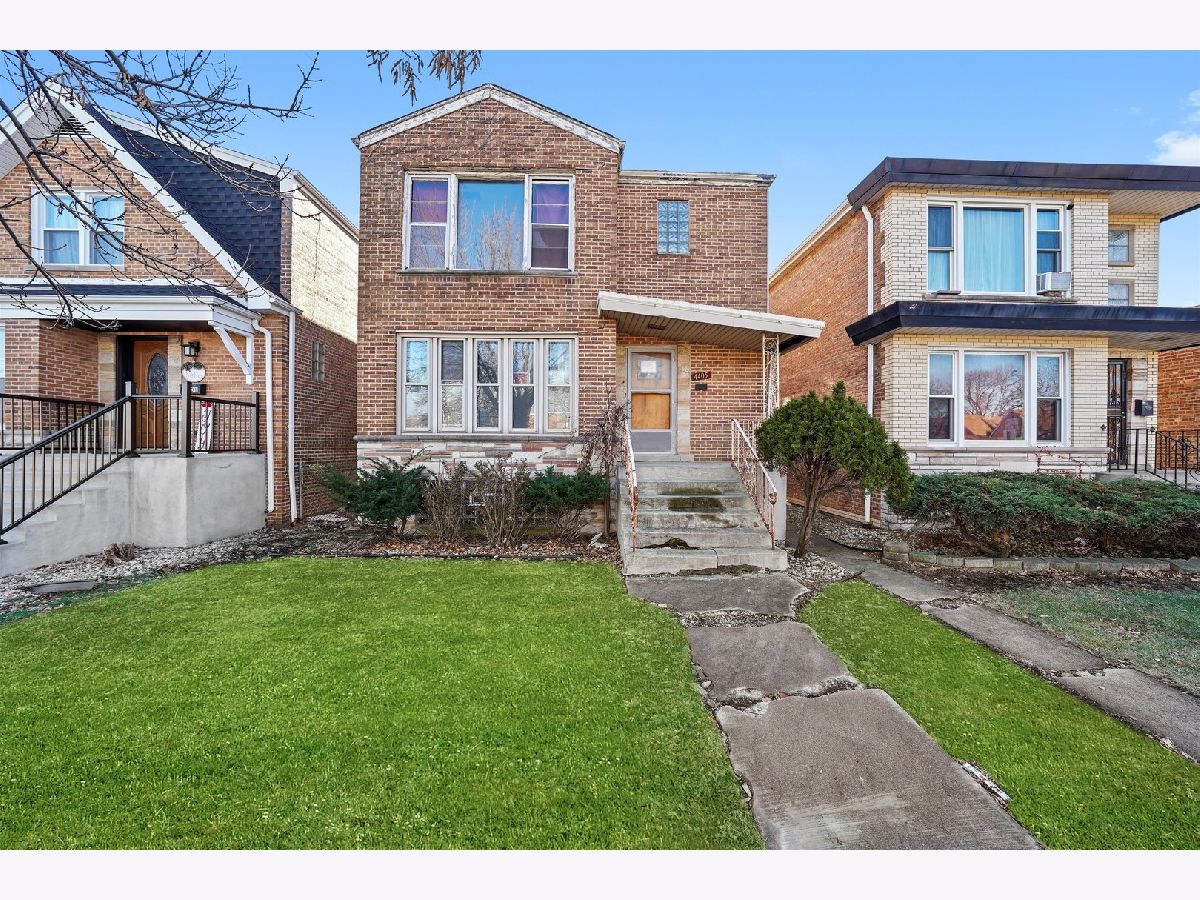  For Sale Chicago Illinois, 4405 Marquette Road