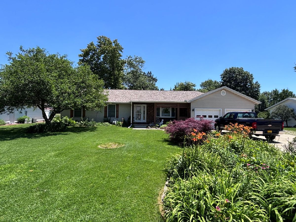  For Sale Salem Illinois, 326 Northwood Lane