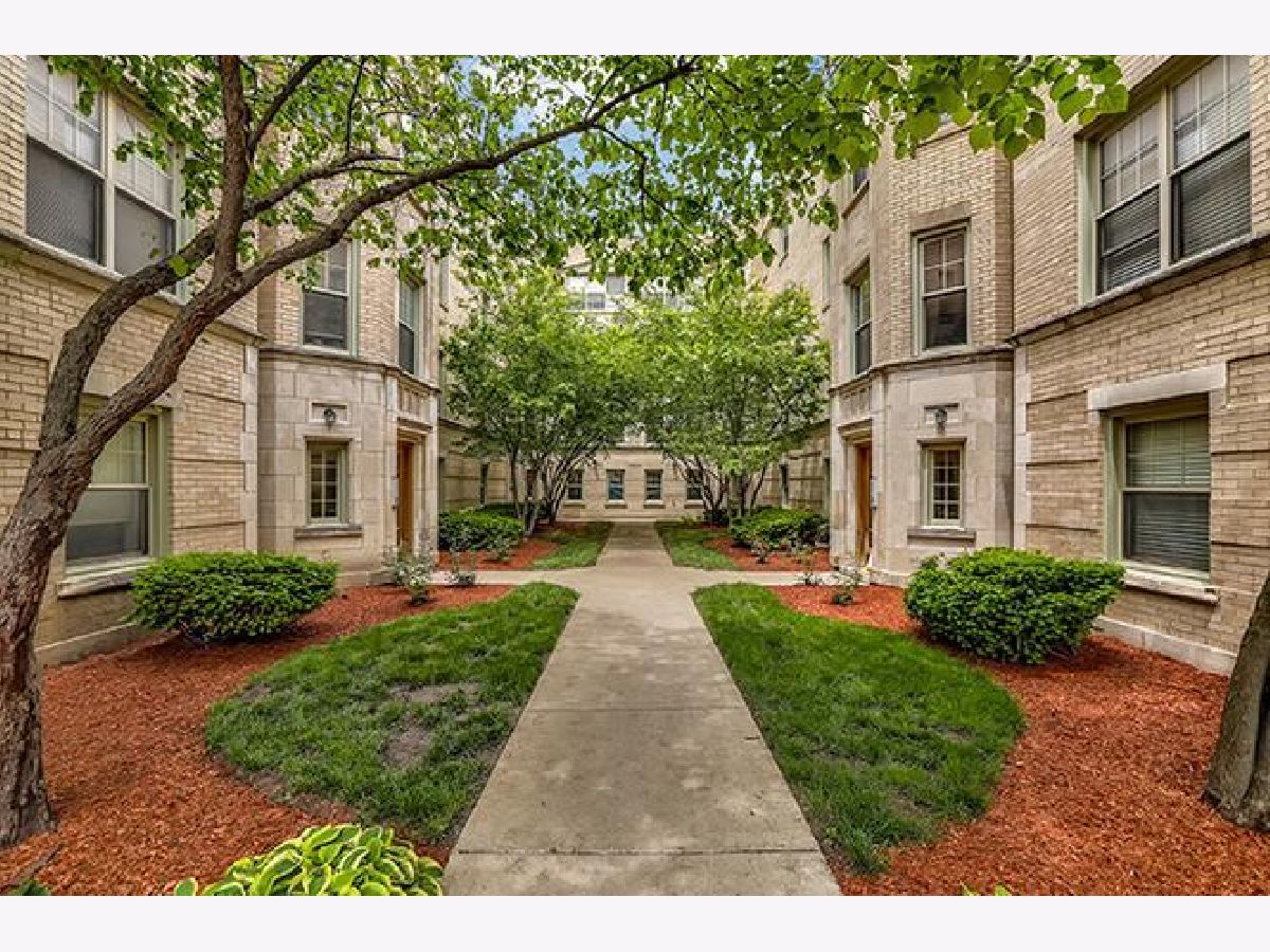  Rented Chicago Illinois, 1448 Thorndale
