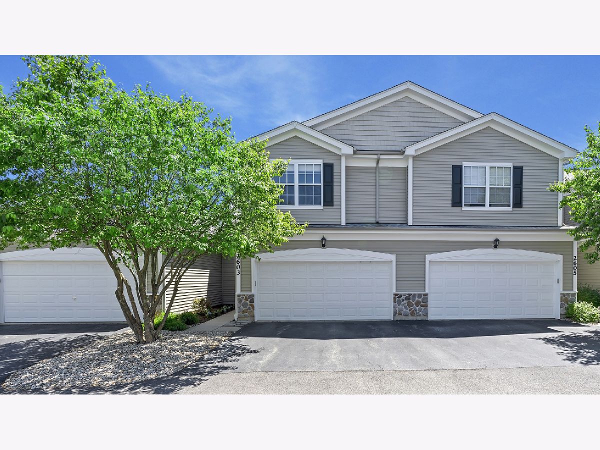  For Sale Mchenry Illinois, 2603 Kendall Crossing
