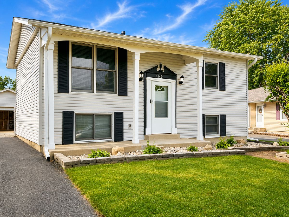  For Sale Orland Hills Illinois, 9140 162nd Street
