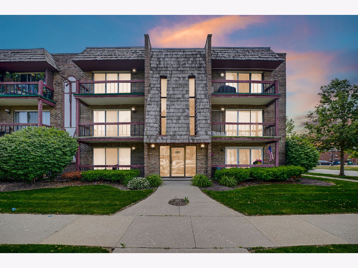  For Sale Oak Lawn Illinois, 11000 Keating Avenue