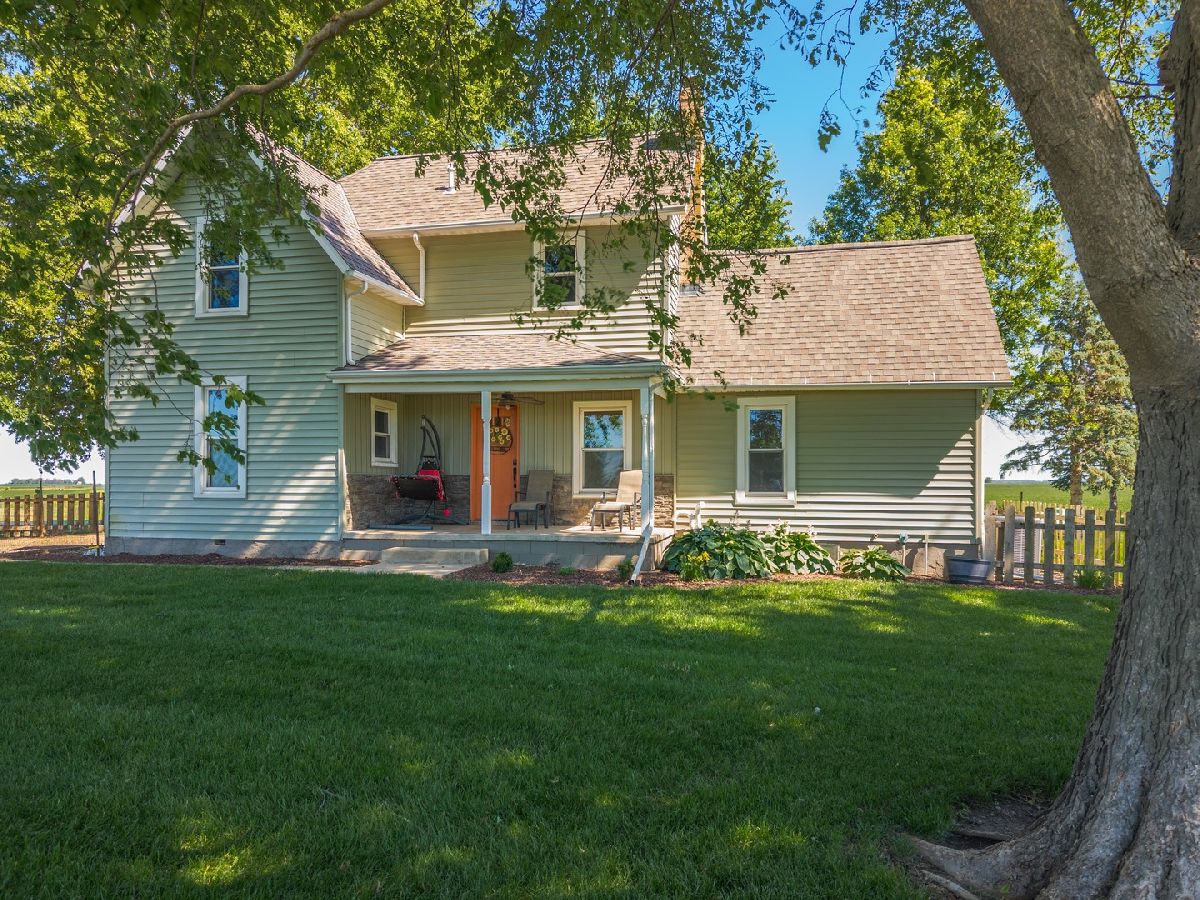  For Sale Stanford Illinois, 1754 1200 Road