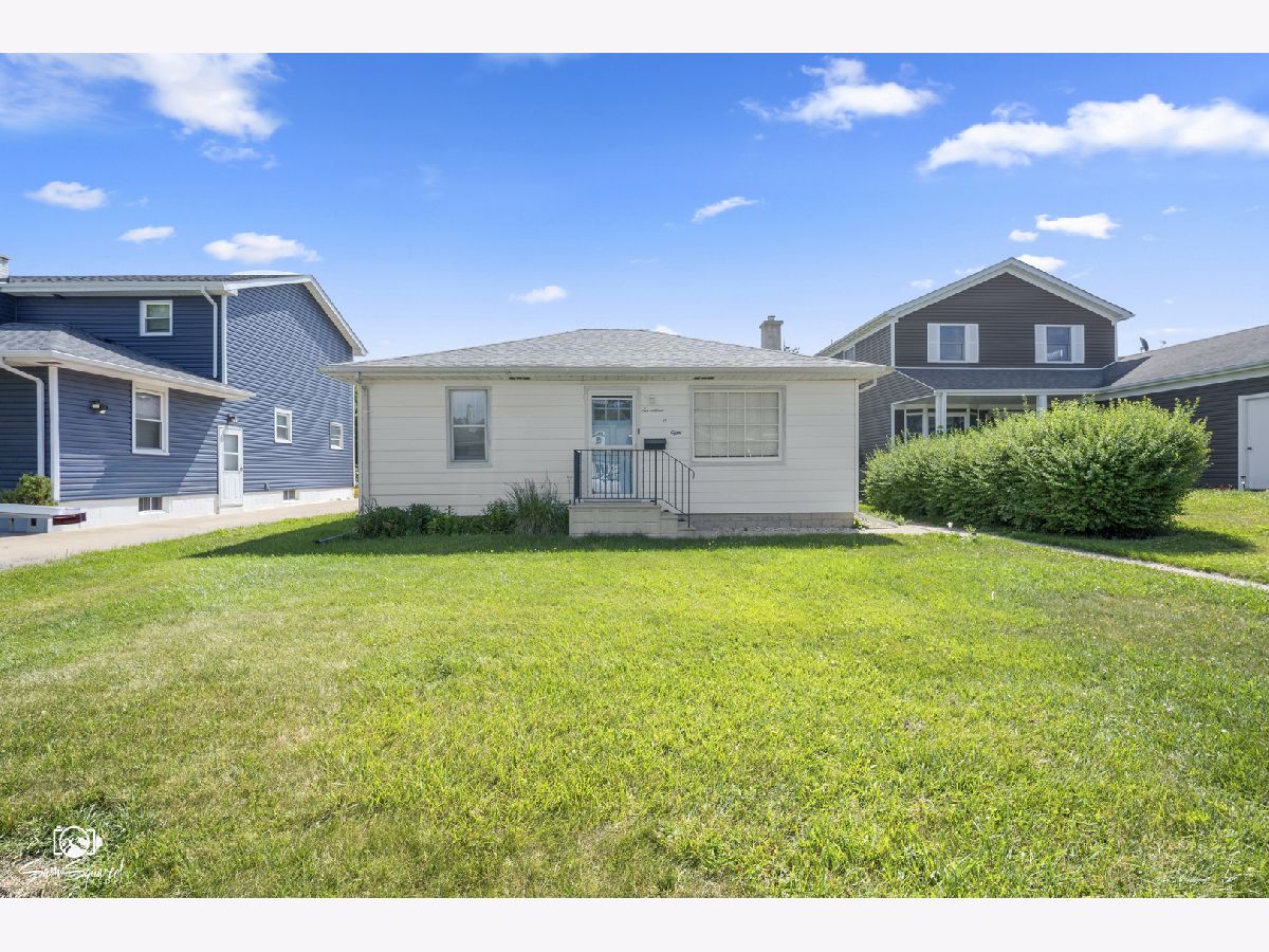  For Sale Crest Hill Illinois, 1708 Clement Street