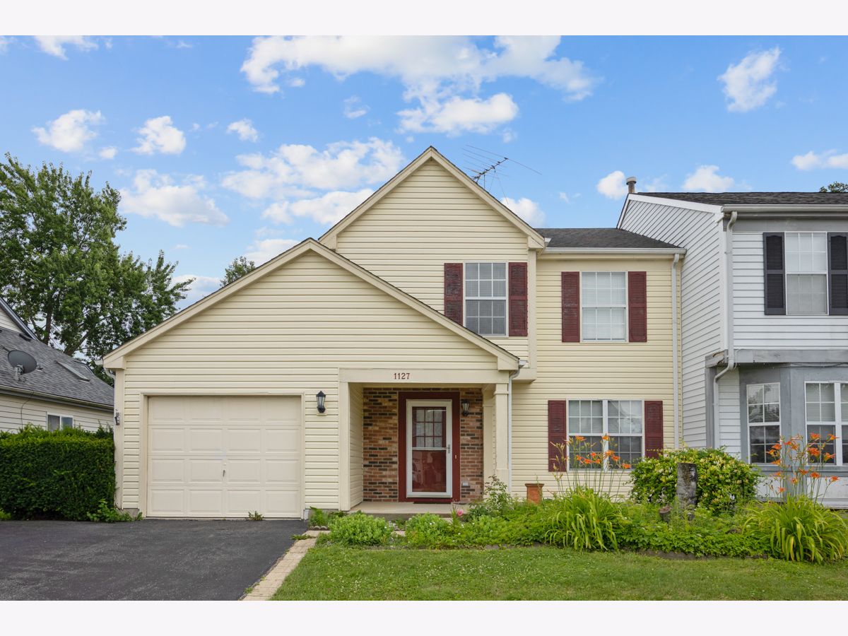 Homes & Townhomes For Rent Cambridge Country Mundelein Illinois, 1127 Ashbrook