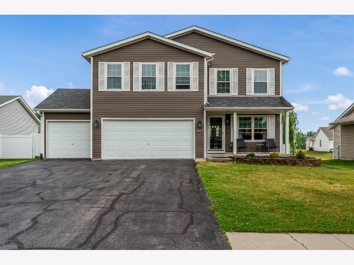  For Sale Machesney Park Illinois, 2957 Vaughndale Drive