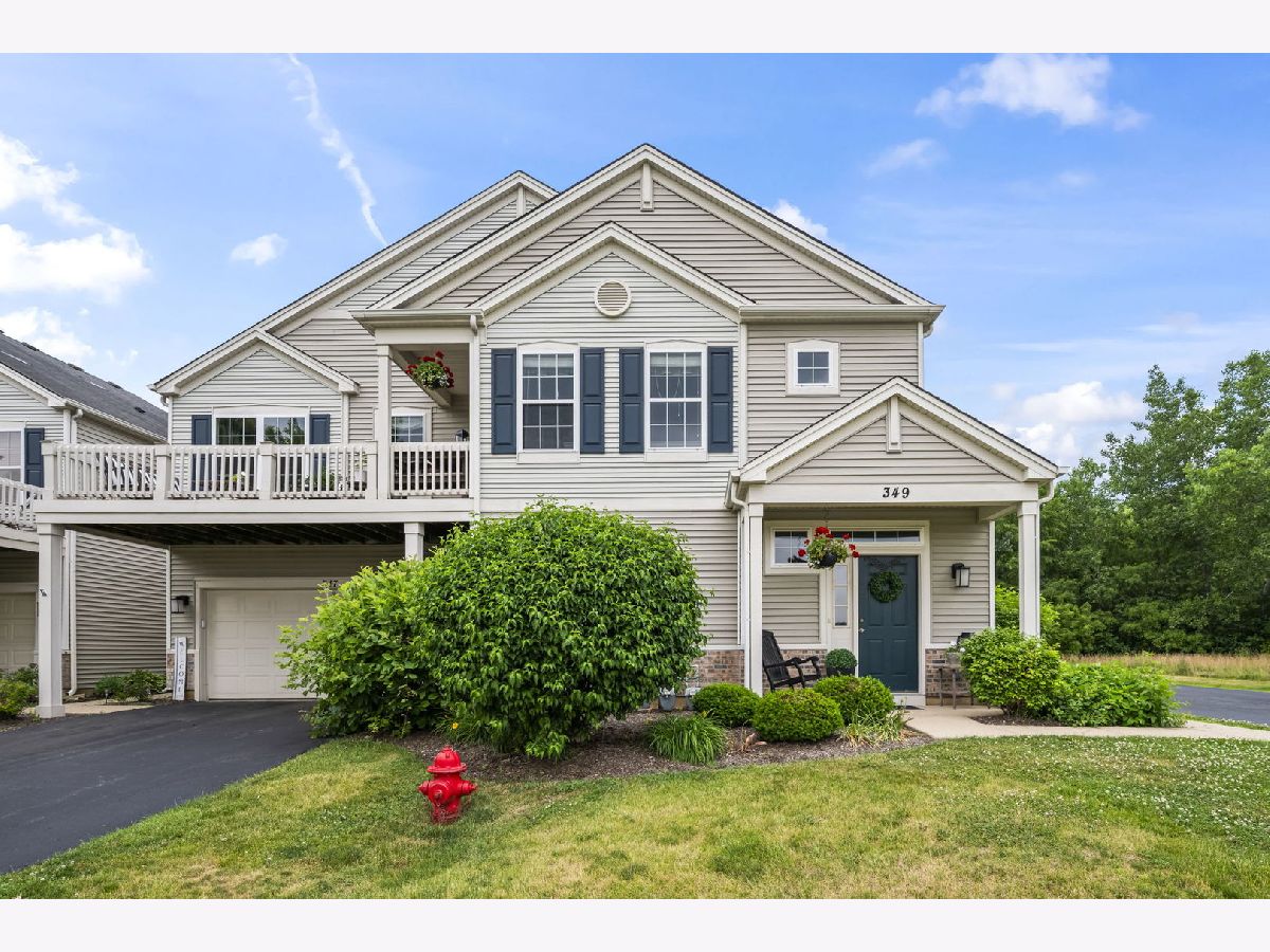  For Sale Lakemoor Illinois, 349 Bakers Court