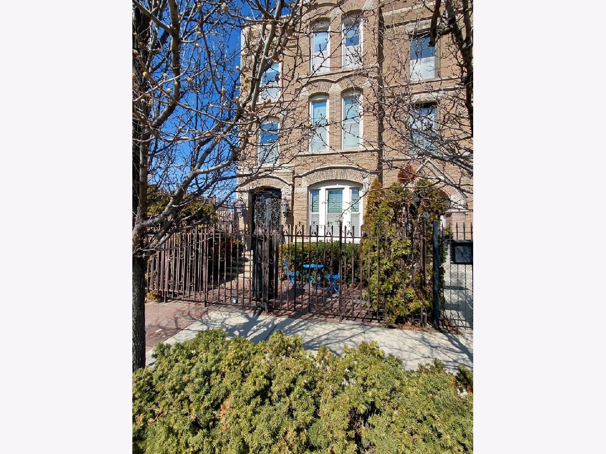 Rented Chicago Illinois, 1420 Fulton