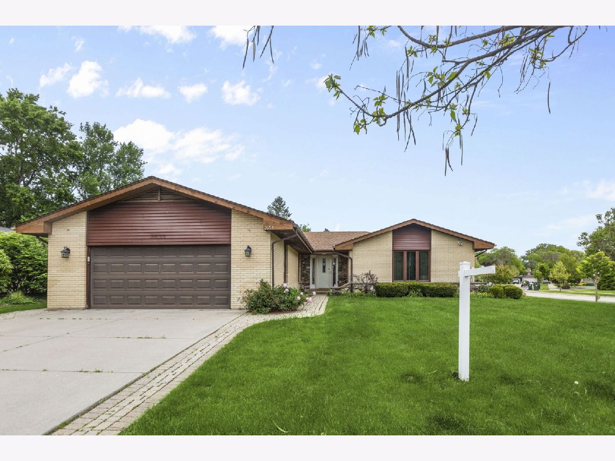 Homes & Condos & Townhomes For Rent Ivy Hill Arlington Heights Illinois, 2653 Bradford