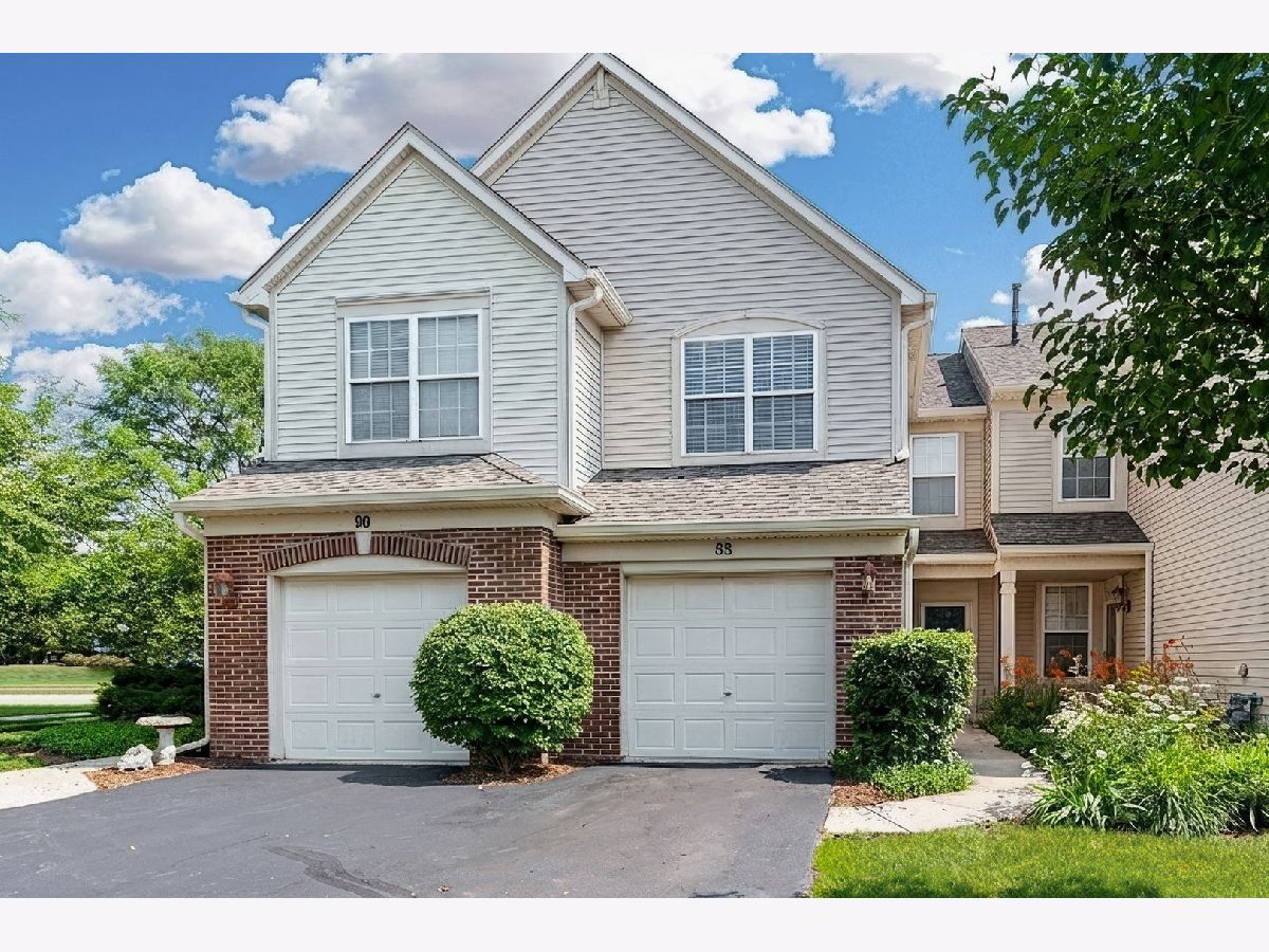  For Sale Grayslake Illinois, 90 Pimlico Court