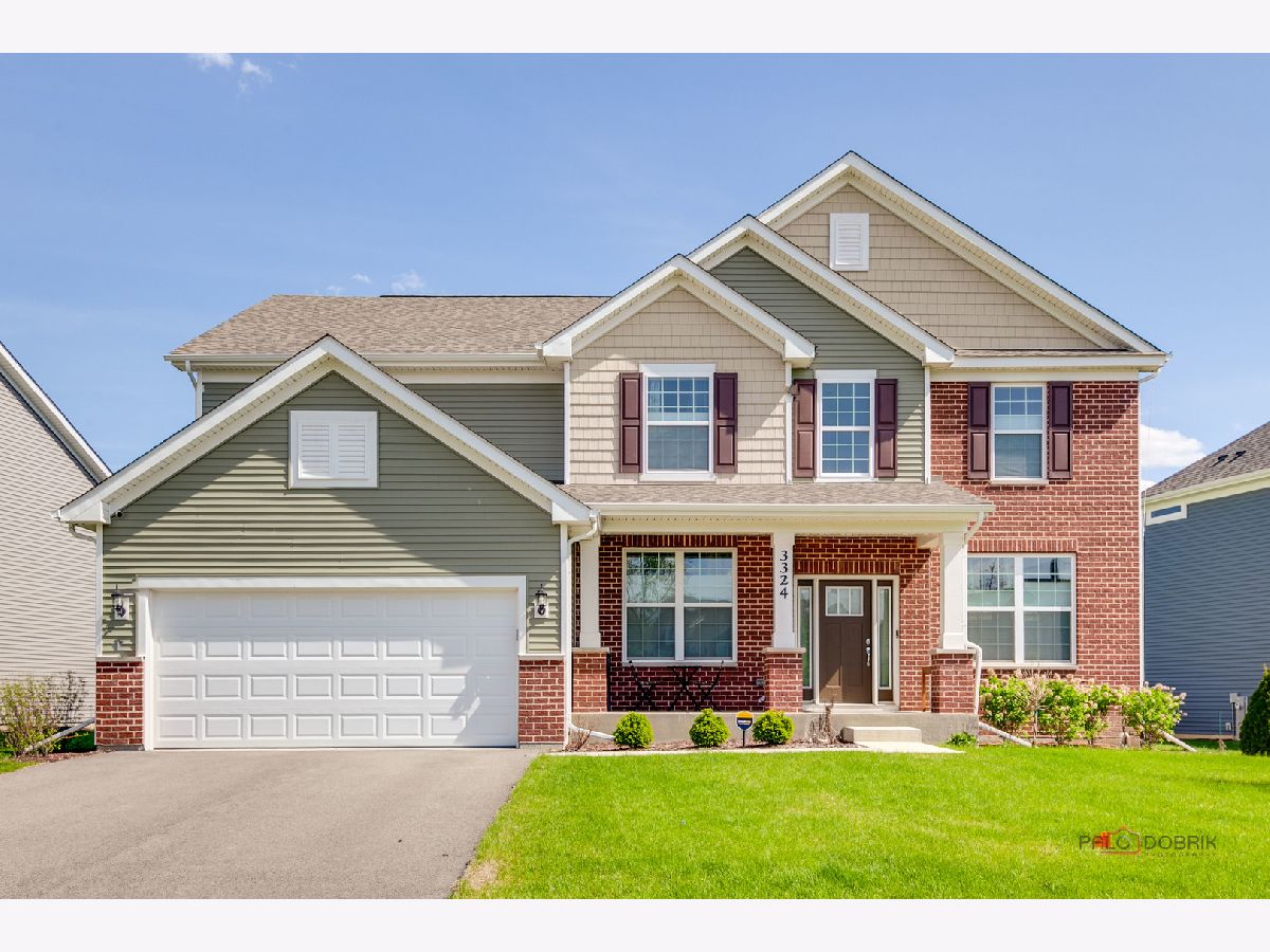  For Sale Mundelein Illinois, 3324 Sage Circle