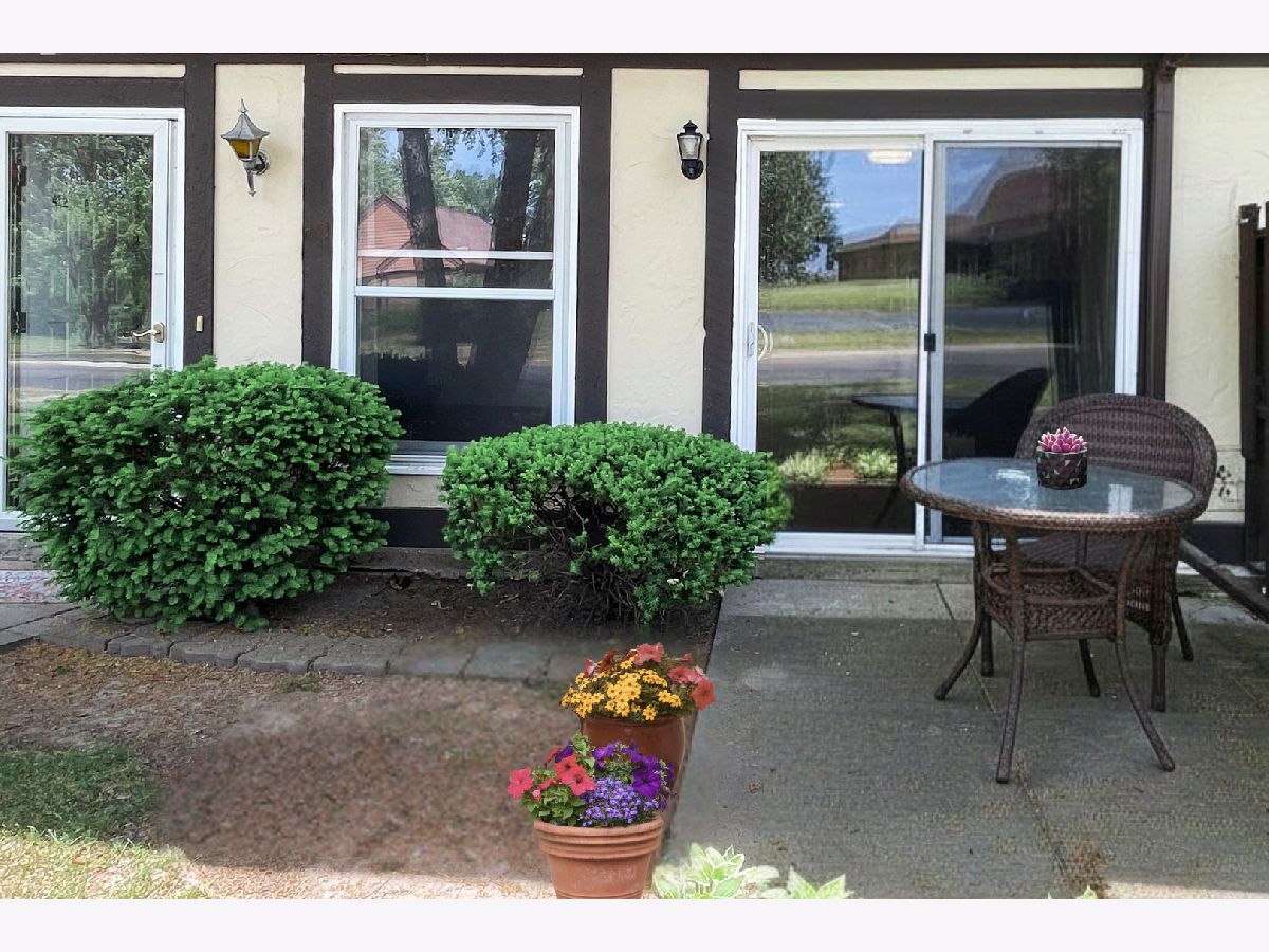  For Rent Woodstock Illinois, 412 Saint Johns