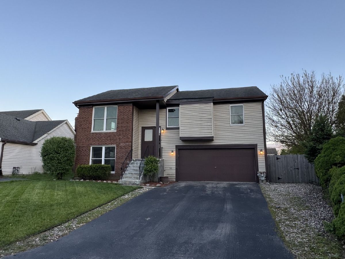  For Rent Westmont Illinois, 425 Beechwood