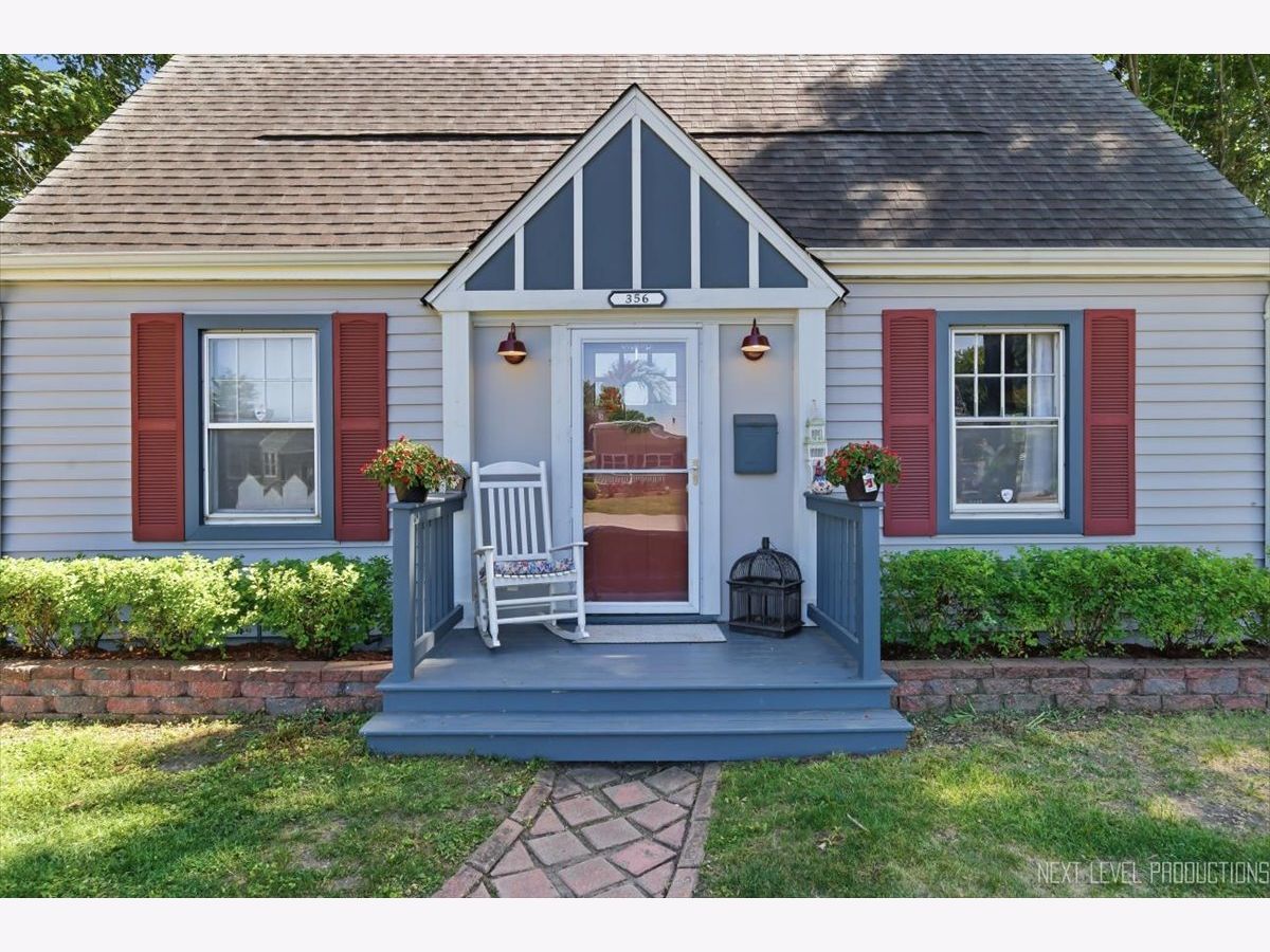  For Sale Aurora Illinois, 356 Lakelawn Boulevard
