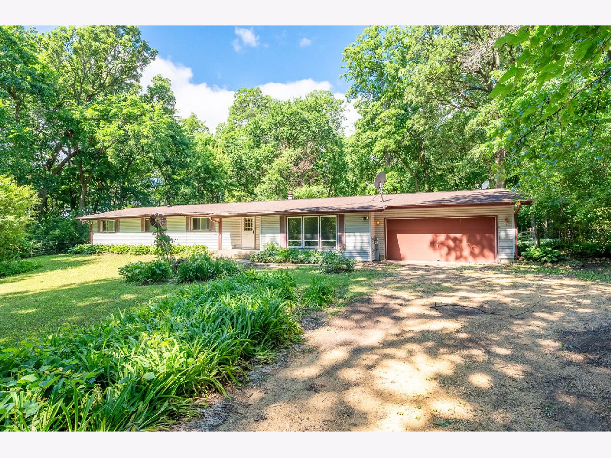  For Sale Harvard Illinois, 21364 Burr Oak Road