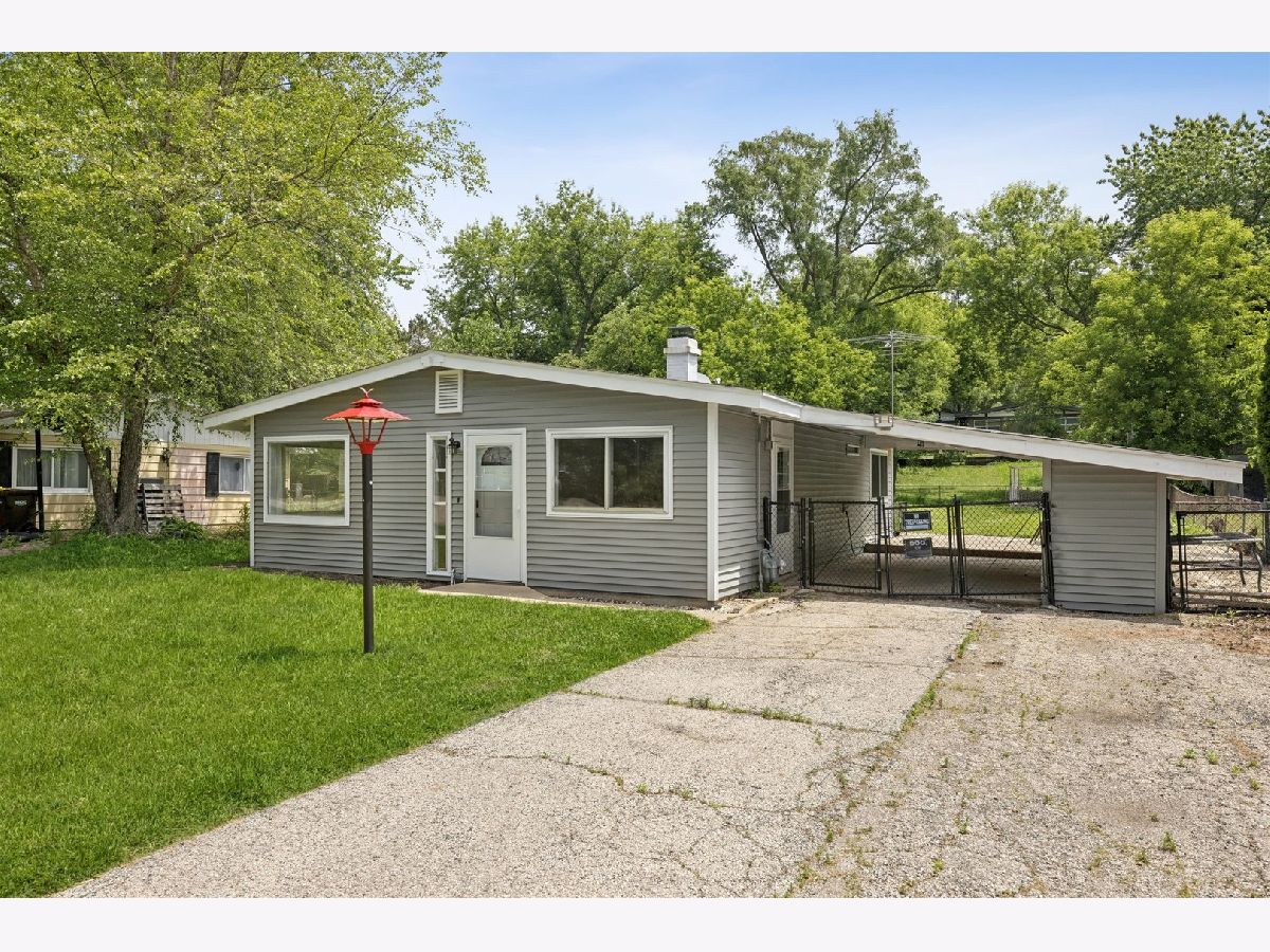  For Sale Mchenry Illinois, 2606 Forestwood Drive