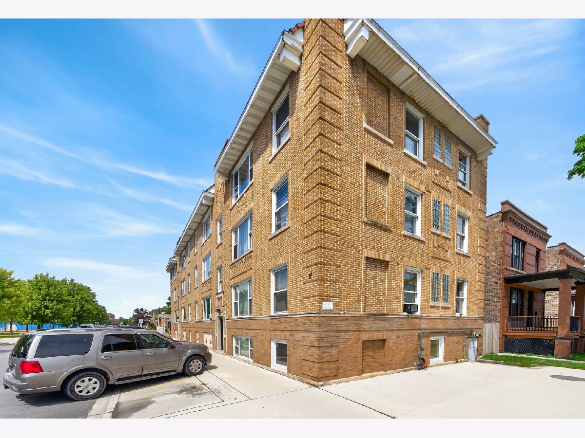  For Sale Cicero Illinois, 2247 49th Avenue