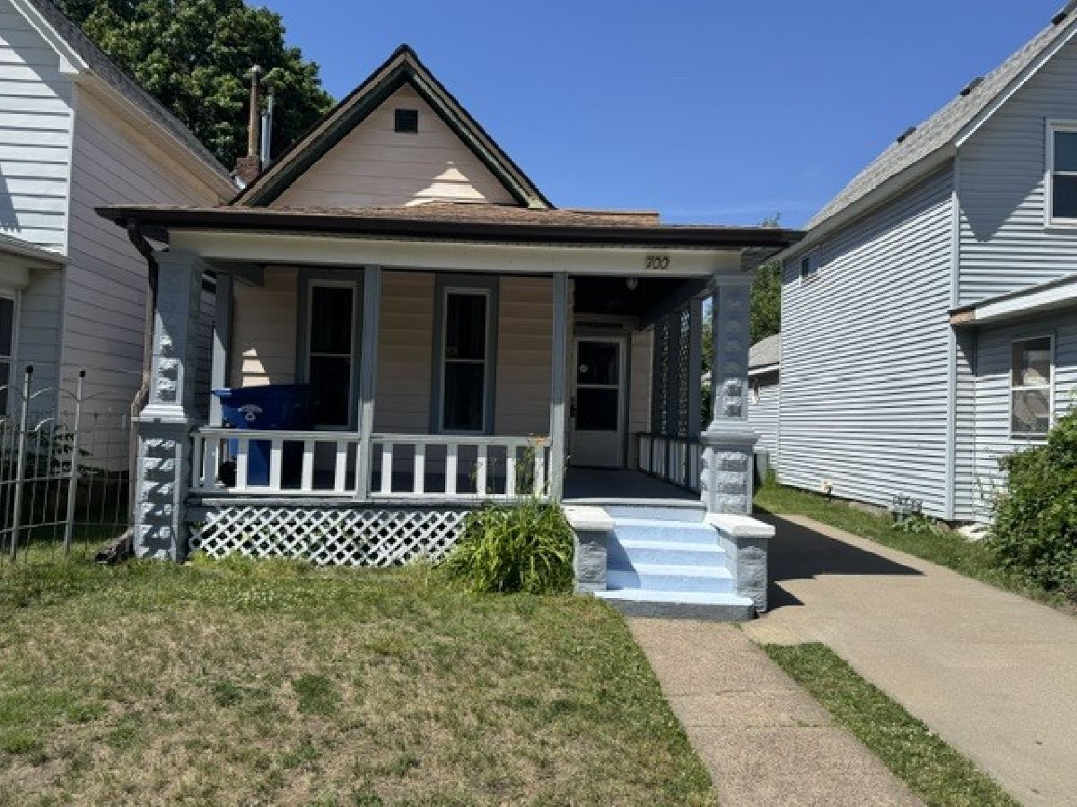  Sold Clinton Iowa, 700 9th