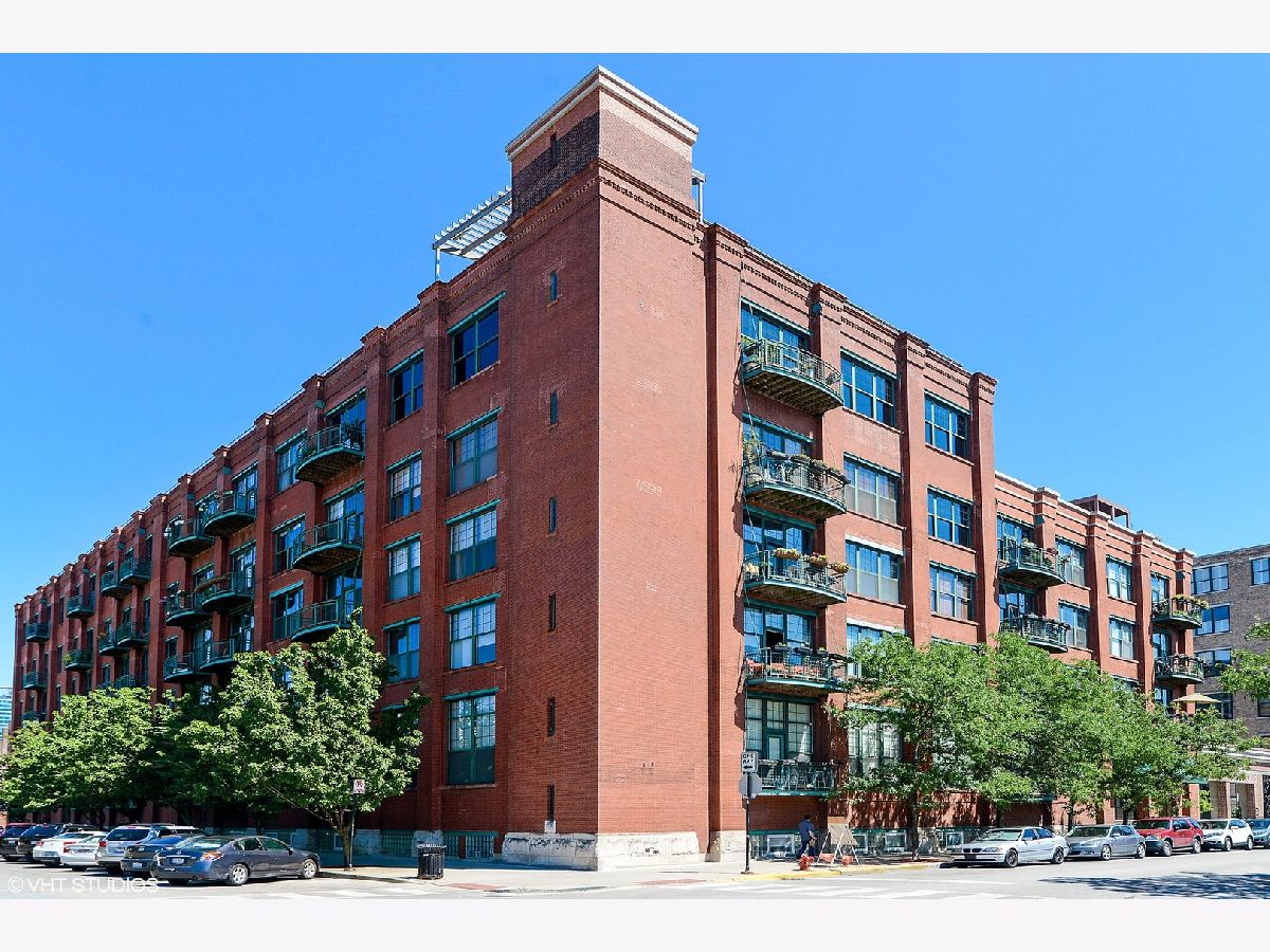  For Sale Chicago Illinois, 1000 Washington Boulevard