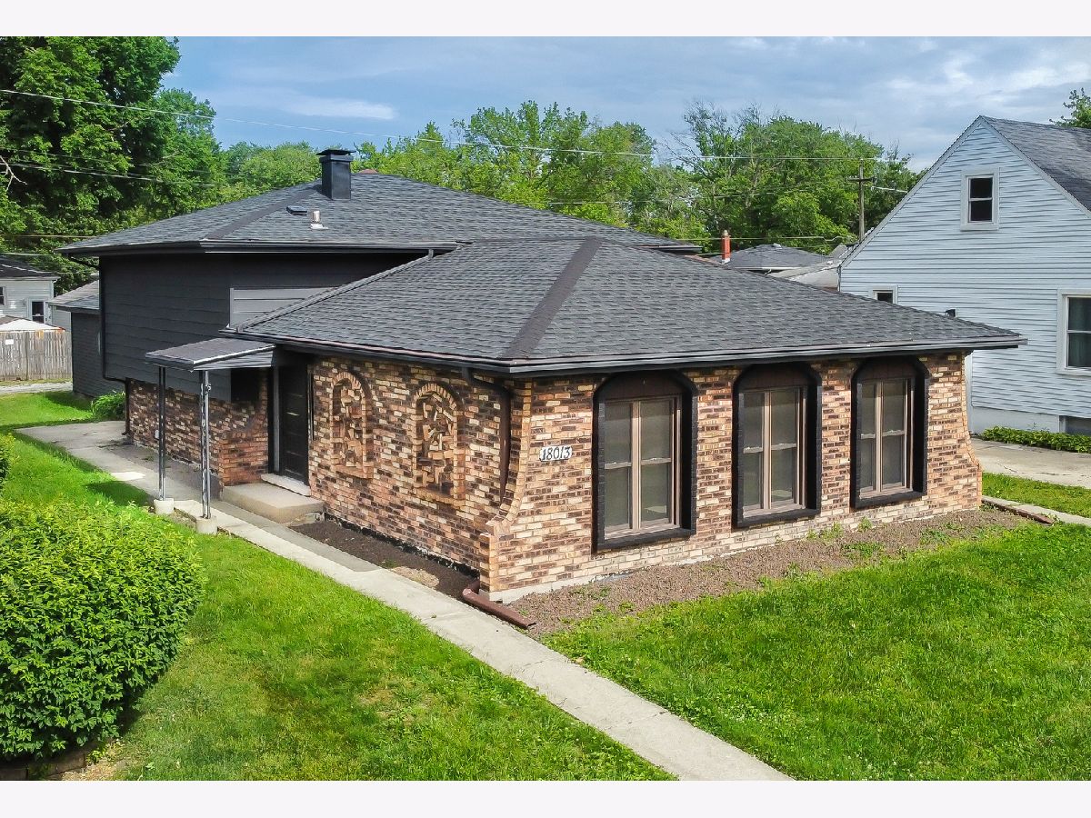  For Sale Lansing Illinois, 18013 Park Avenue
