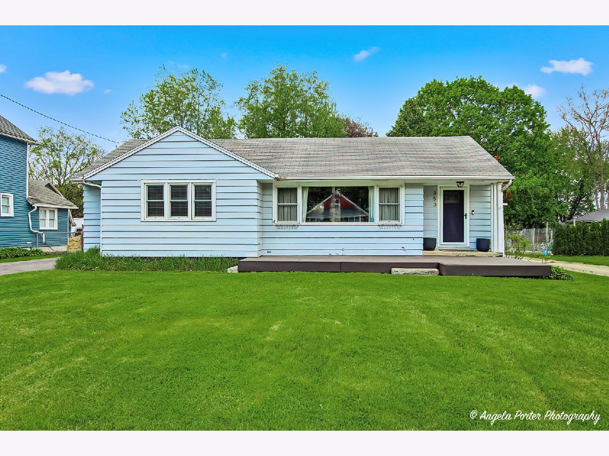  For Sale Harvard Illinois, 353 Marengo Road
