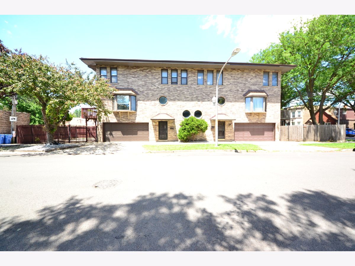  For Sale Chicago Illinois, 3006 Lyman Street