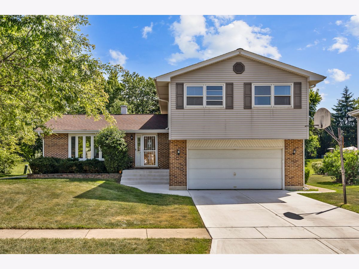  For Sale Elk Grove Village Illinois, 1727 Roosa Lane