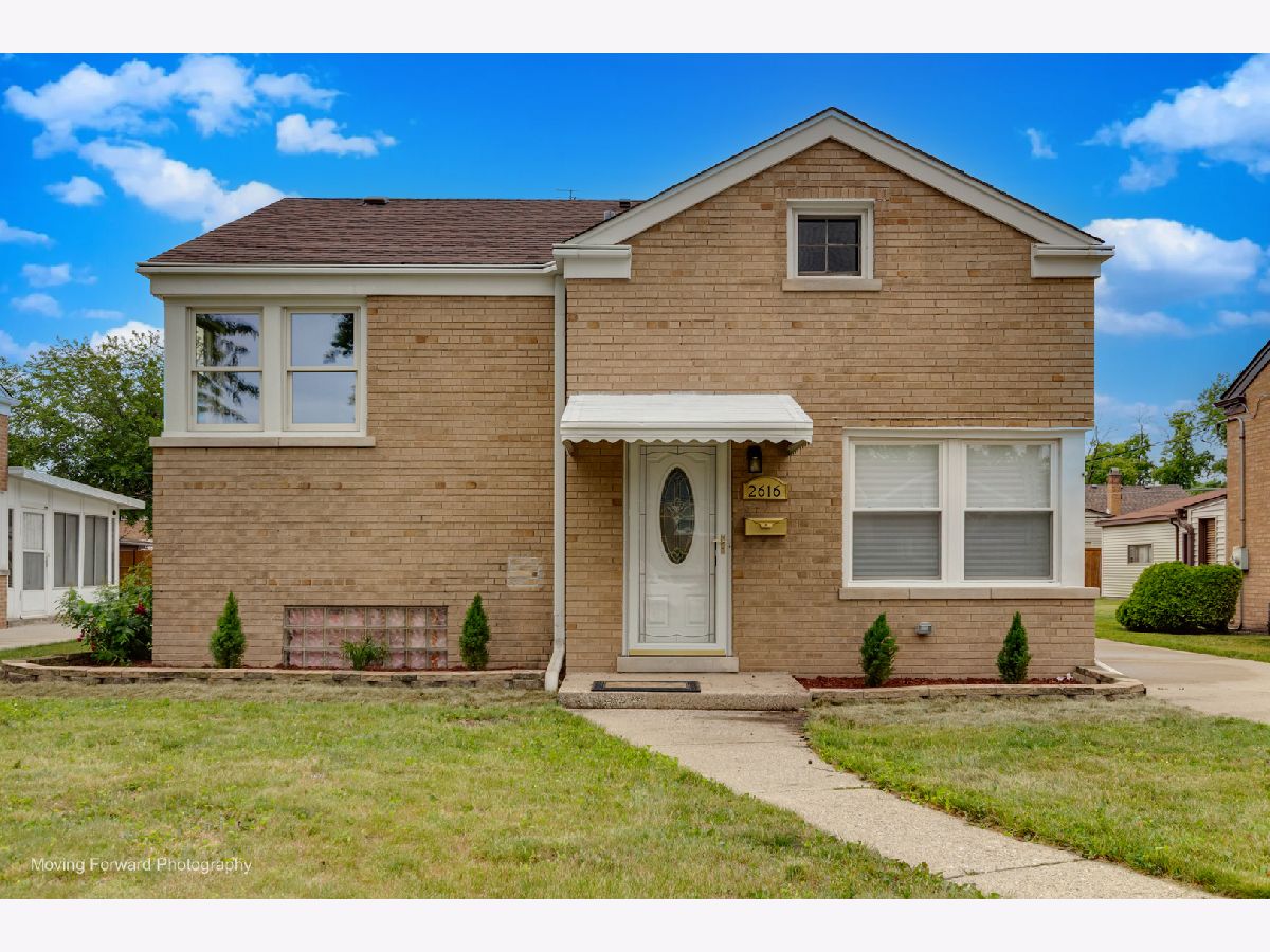  For Sale Broadview Illinois, 2616 11th Avenue