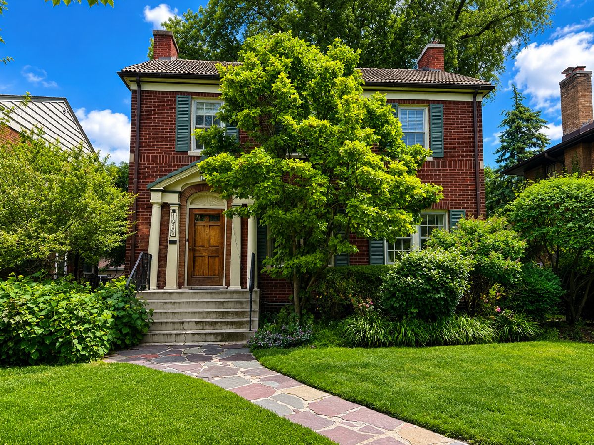  For Sale Oak Park Illinois, 1016 Belleforte Avenue
