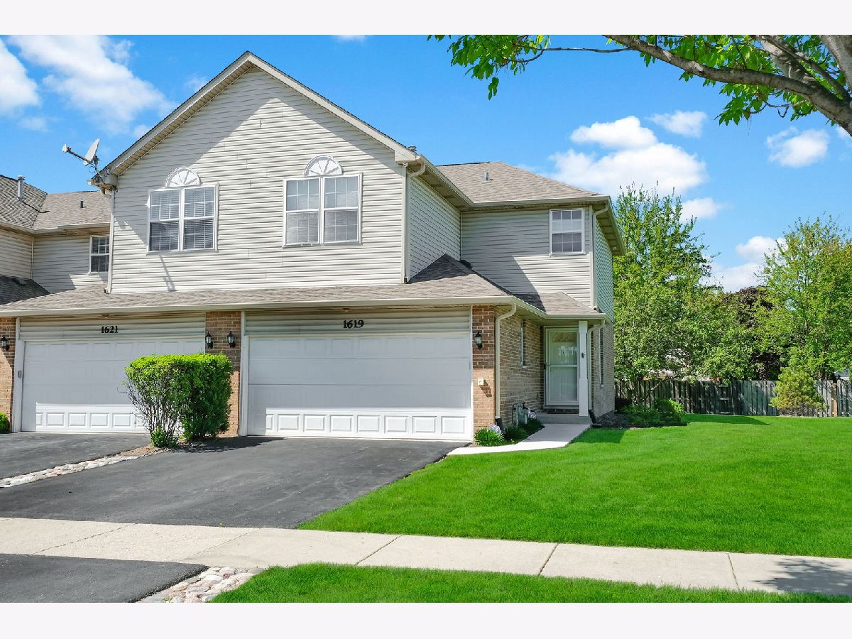  For Rent Naperville Illinois, 1619 Windward