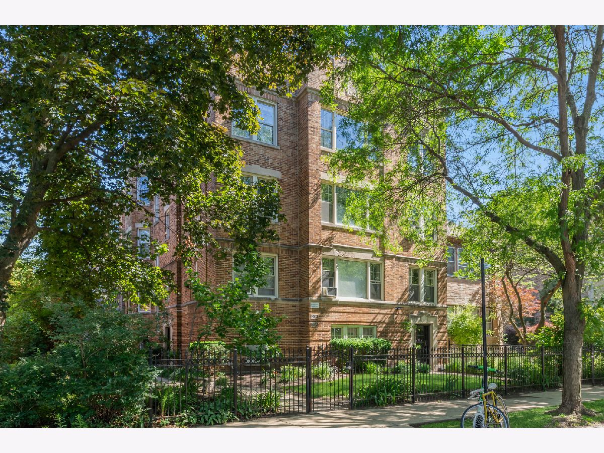  For Sale Chicago Illinois, 2016.5 Greenleaf Avenue