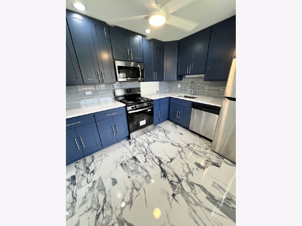  For Rent Lansing Illinois, 2303 Holiday Terrace