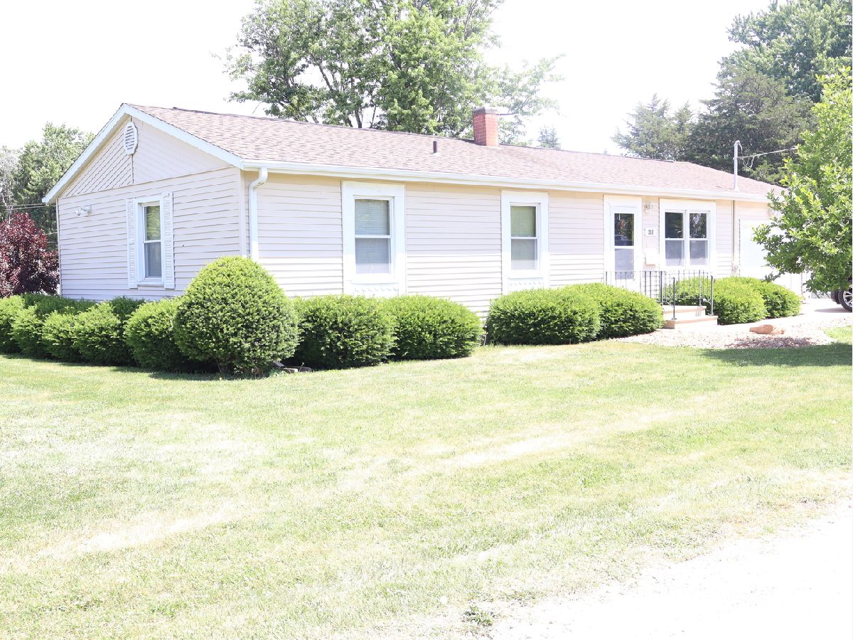  For Sale Streator Illinois, 312 Dixon Street