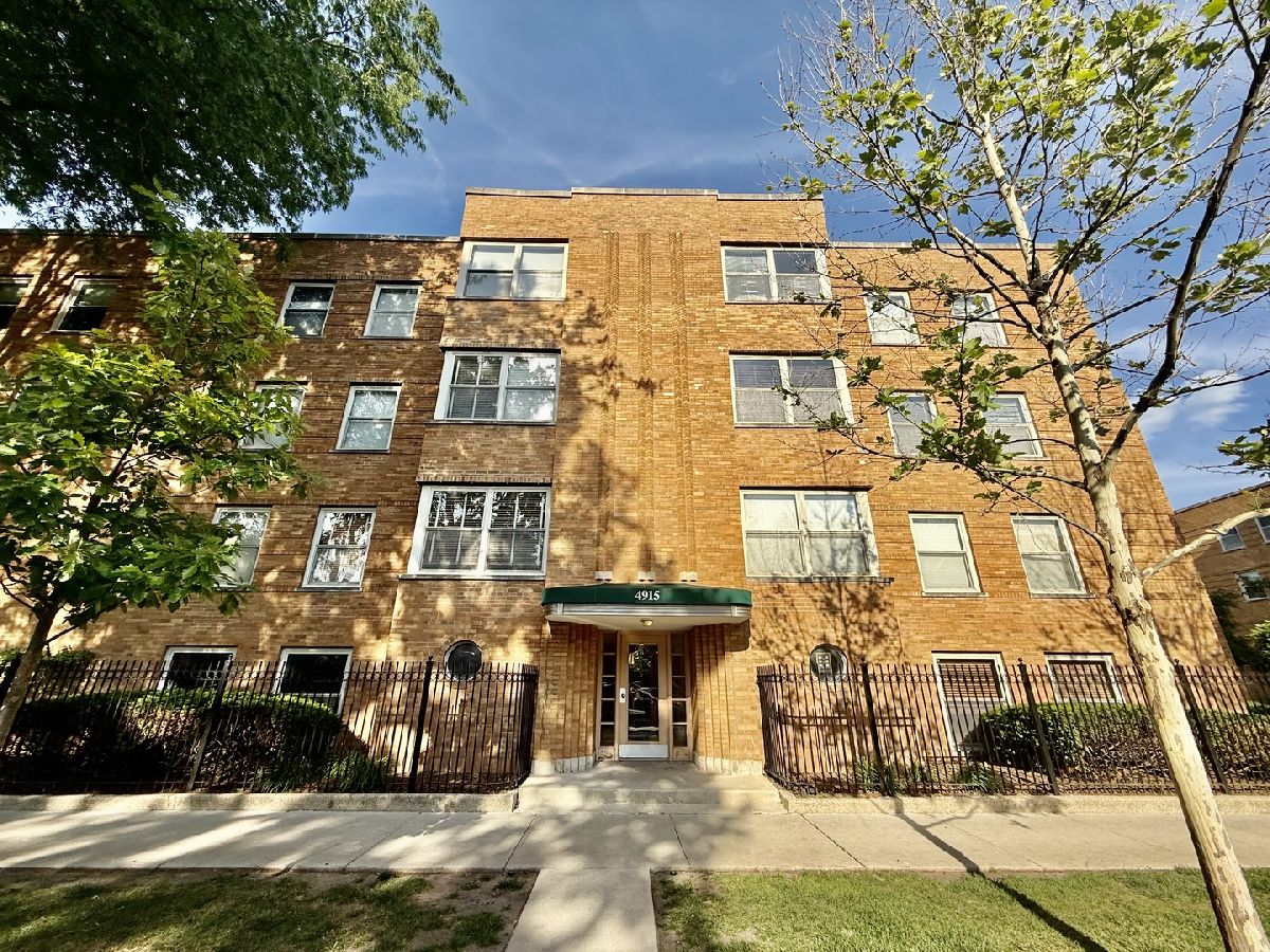  Rented Chicago Illinois, 4915 Wolcott