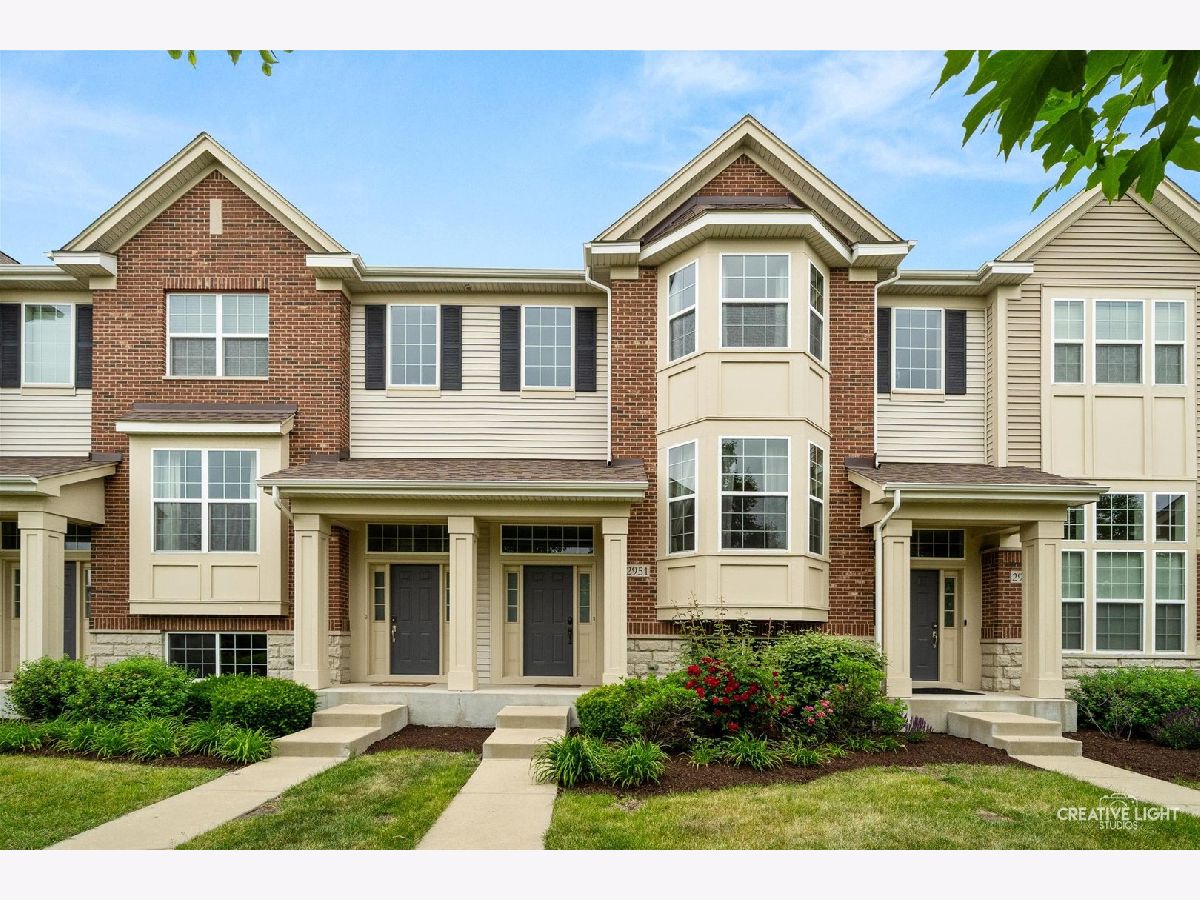  For Sale Naperville Illinois, 2951 Henley Lane