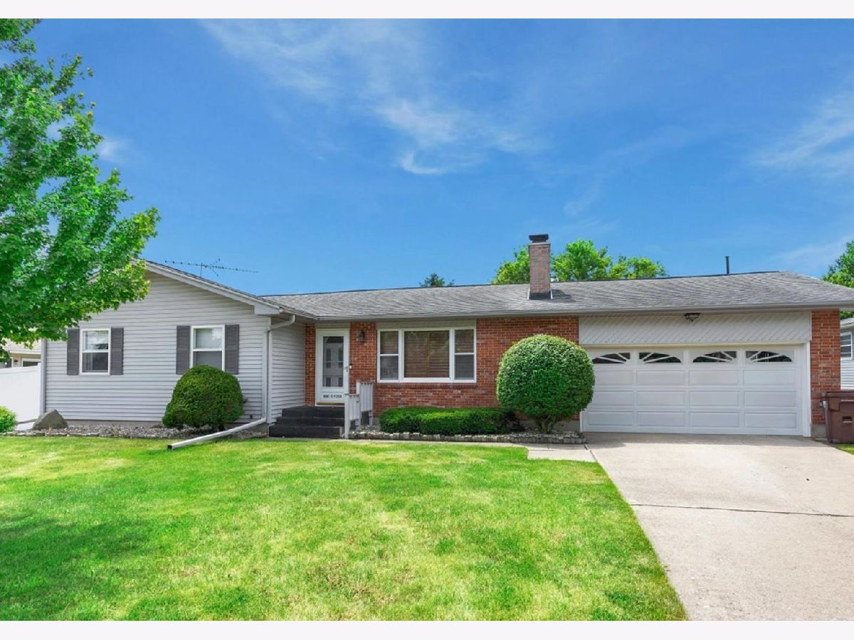  For Sale Harvard Illinois, 904 Obrien Street