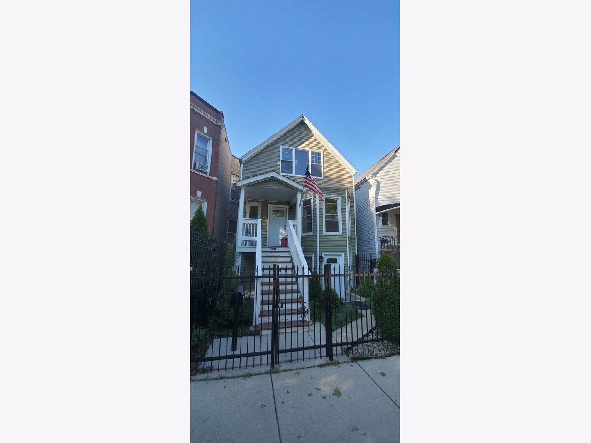  For Rent Chicago Illinois, 3742 Mclean