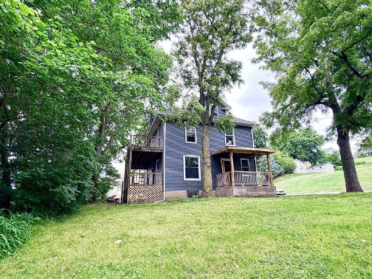  For Sale Bettendorf Iowa, 452 21st Street