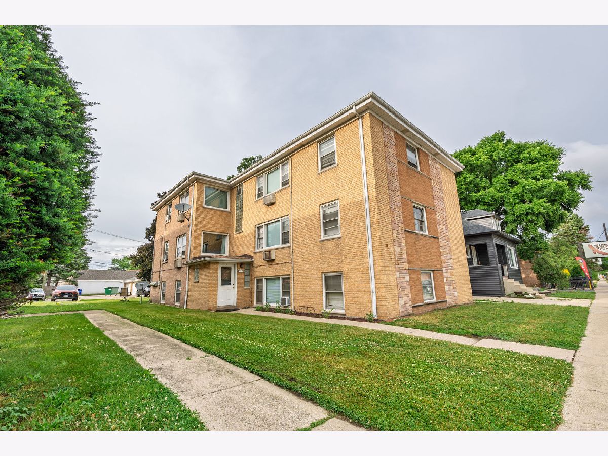  For Rent Lyons Illinois, 7330 39th