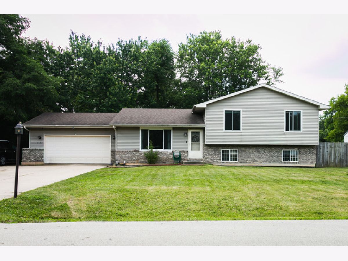  For Sale Beach Park Illinois, 12087 Blossom Avenue