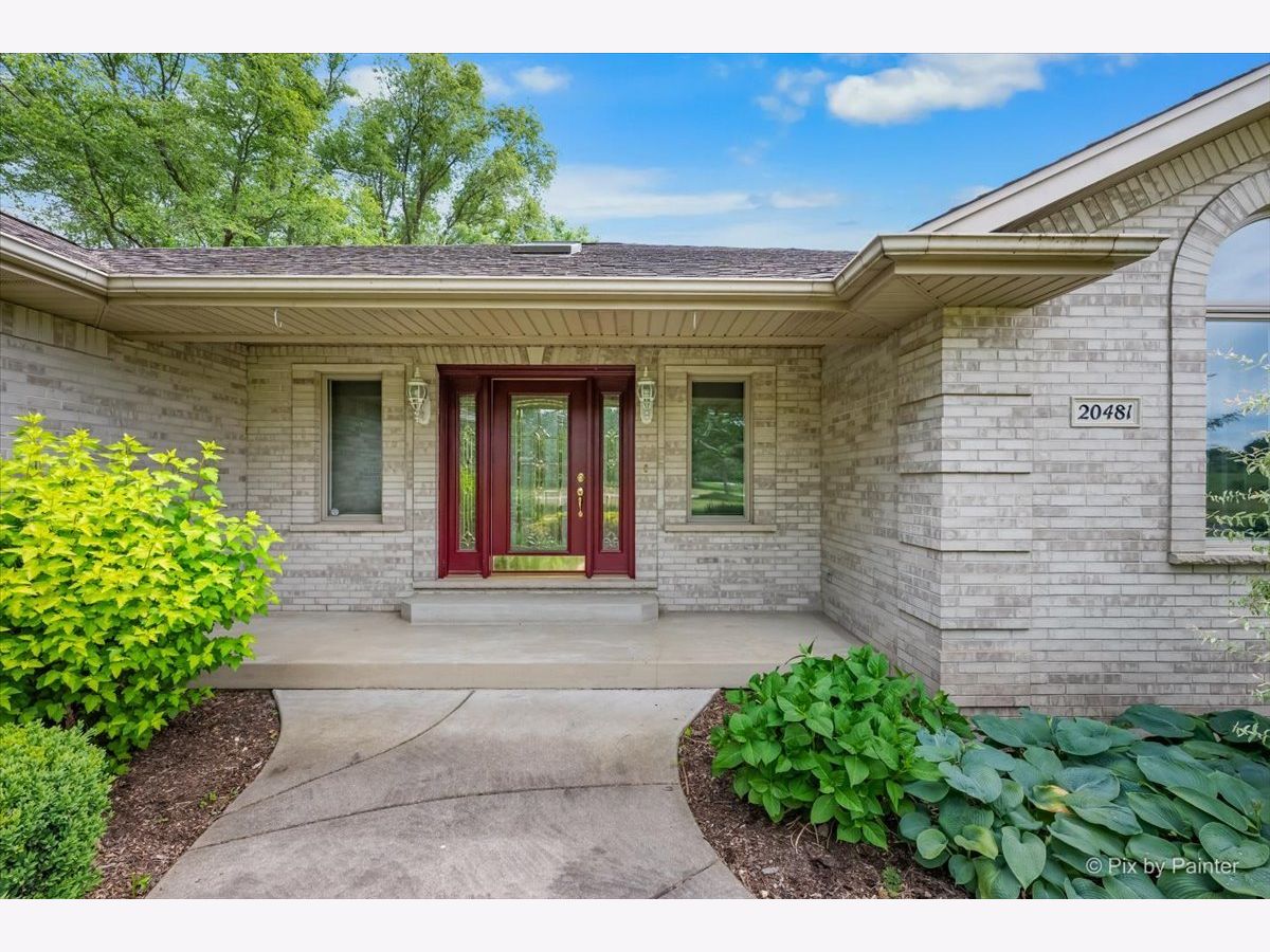Homes For Sale Country Squire Estates Marengo Illinois, 20481 Parade Court