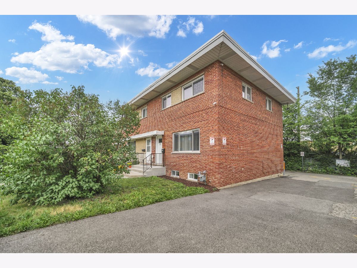  For Sale Mount Prospect Illinois, 47 Judith Ann Drive