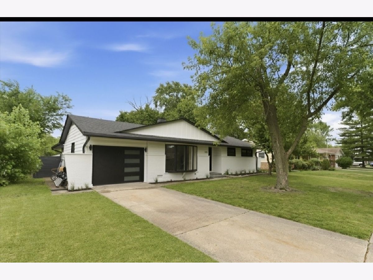  For Sale Elk Grove Village Illinois, 145 Wildwood Road