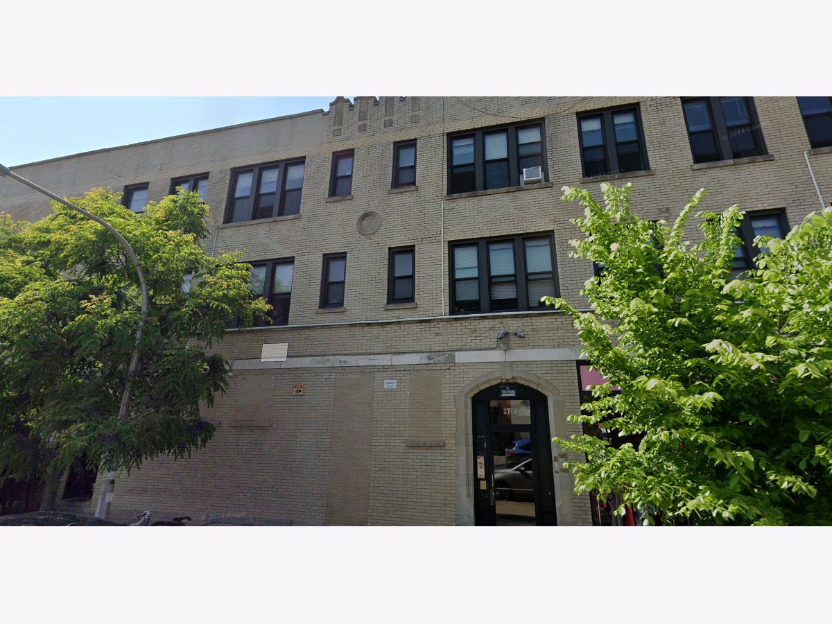  For Rent Chicago Illinois, 2704 Sawyer