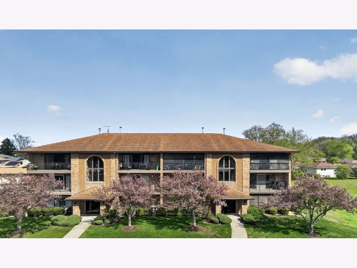  For Sale Palos Hills Illinois, 11111 Heritage Drive