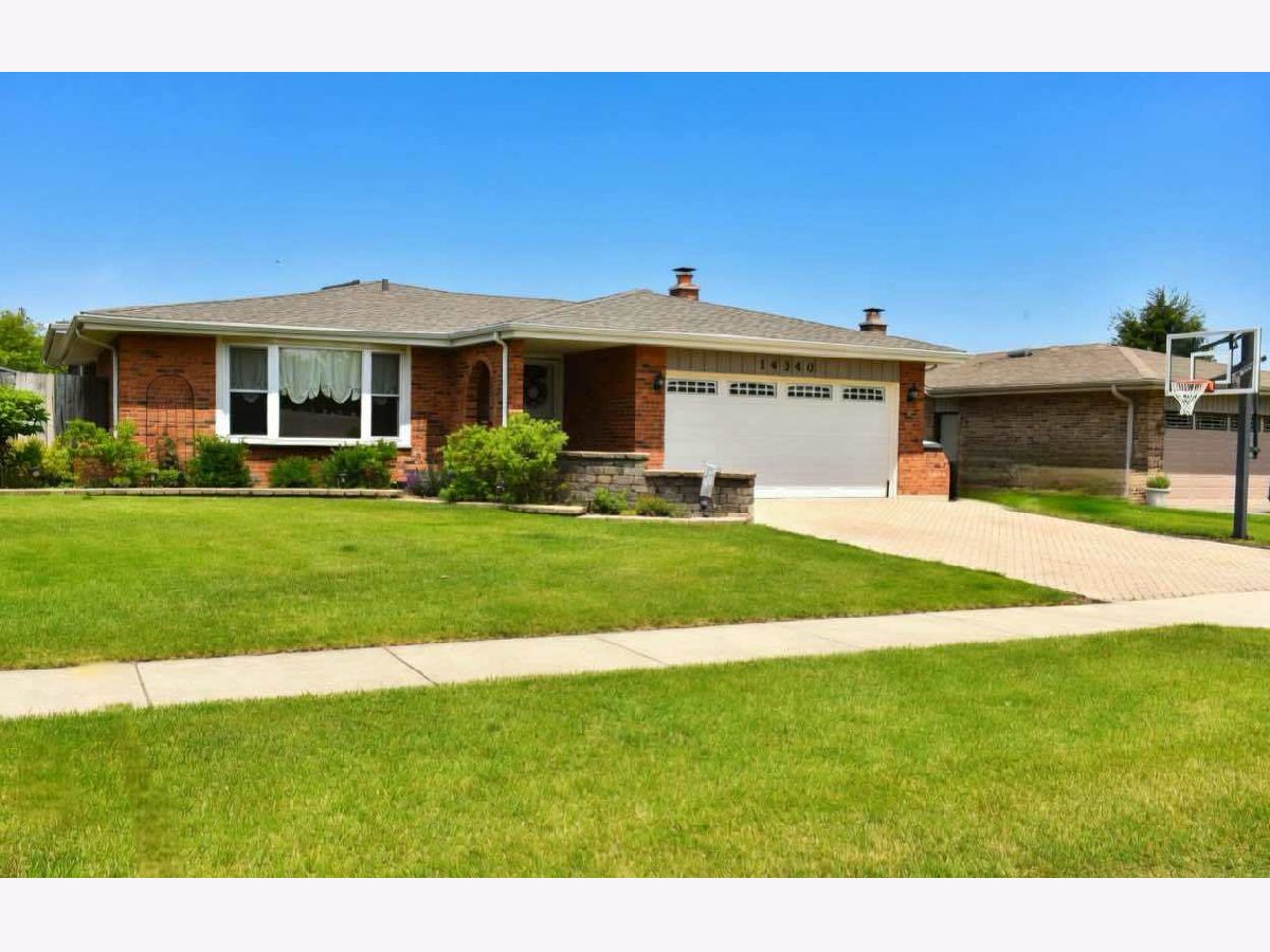  For Sale Orland Park Illinois, 14340 Streamwood Drive