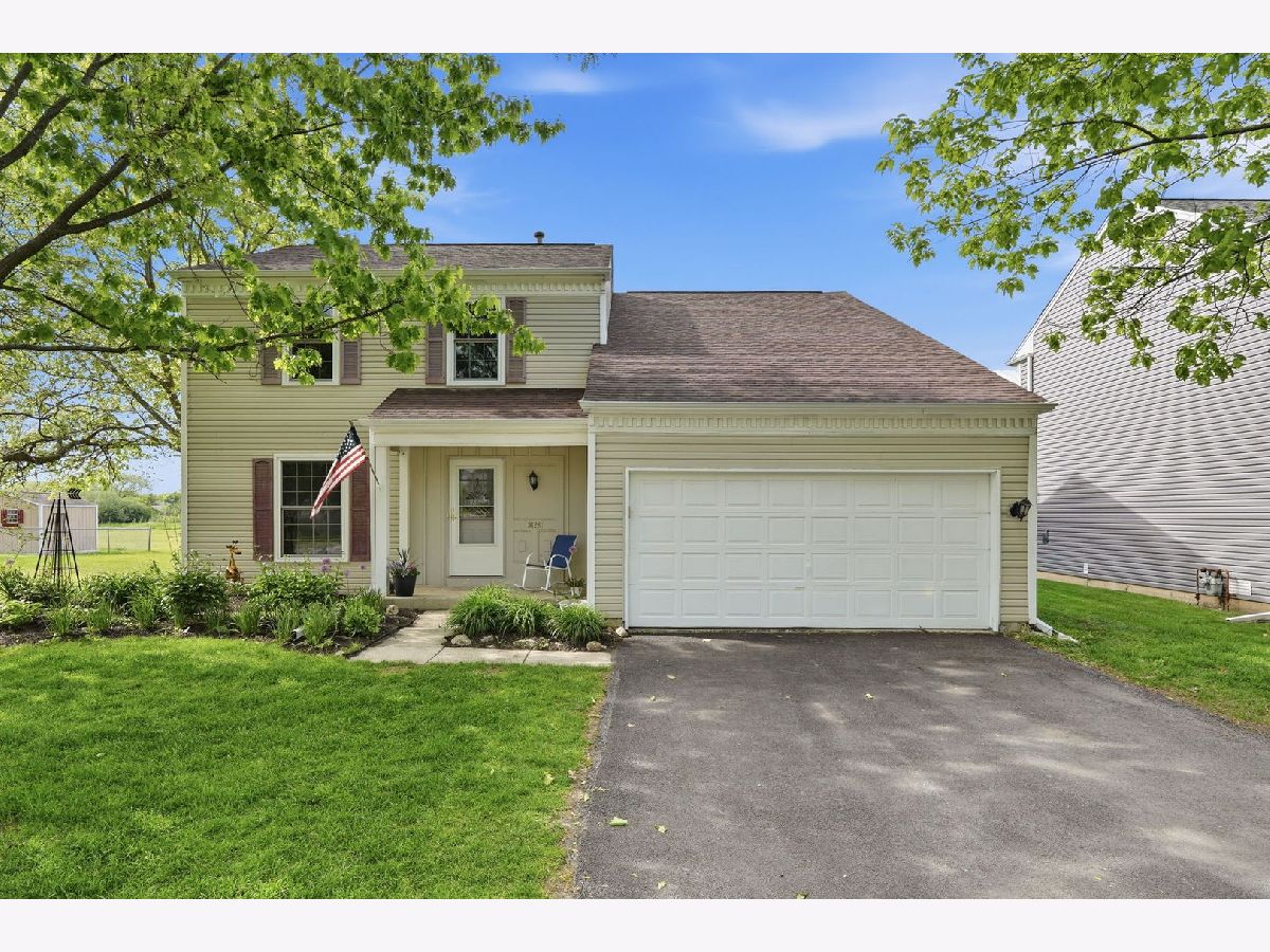 Homes For Sale Pheasant Creek Aurora Illinois, 3128 Portland Court