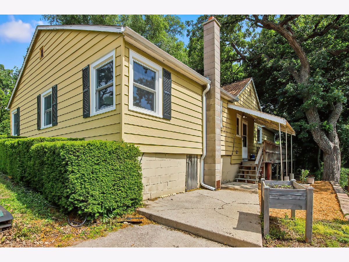  For Sale Burlington Wisconsin, 33834 Hillcrest Drive