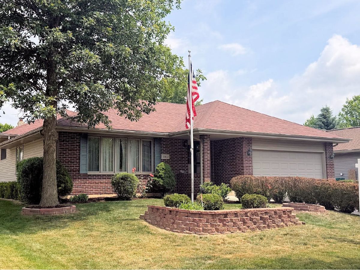  For Sale Joliet Illinois, 2907 Golf Road