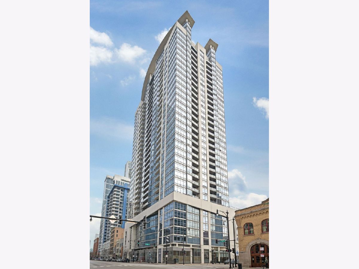 Condos & Townhomes For Sale Museum Park Chicago Illinois, 100 14th Street